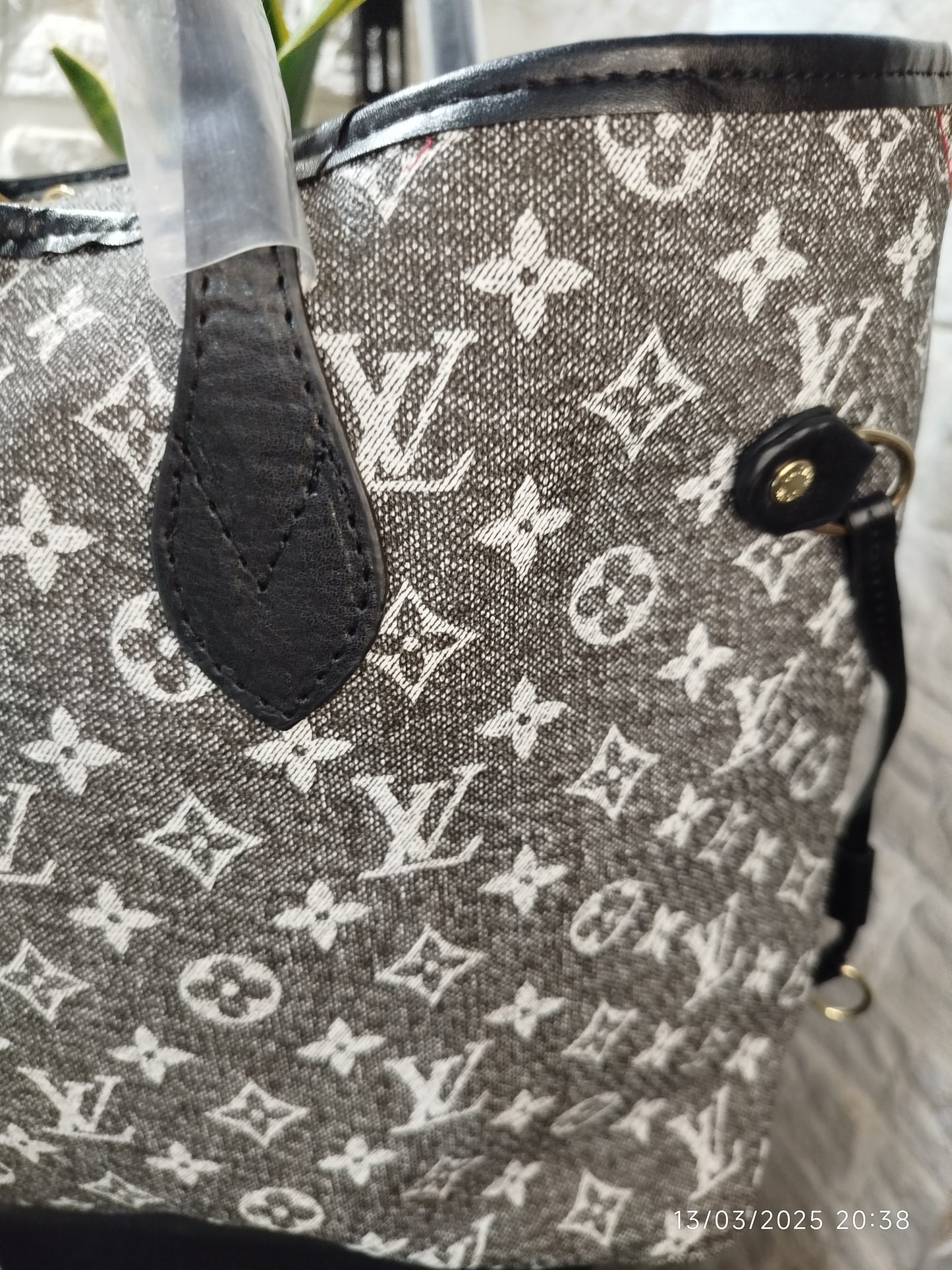 Γυναικεία τσάντα Louis Vuitton